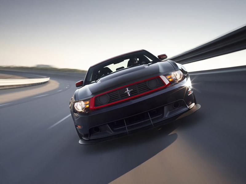 Ford Mustang Boss 302 2012 Laguna Seca