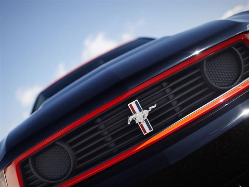 Ford Mustang Boss 302 2012 Laguna Seca