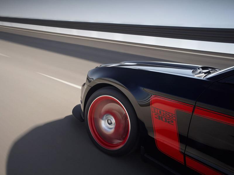 Ford Mustang Boss 302 2012 Laguna Seca