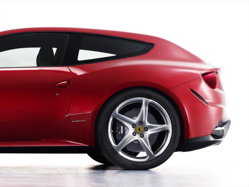 Ferrari FF