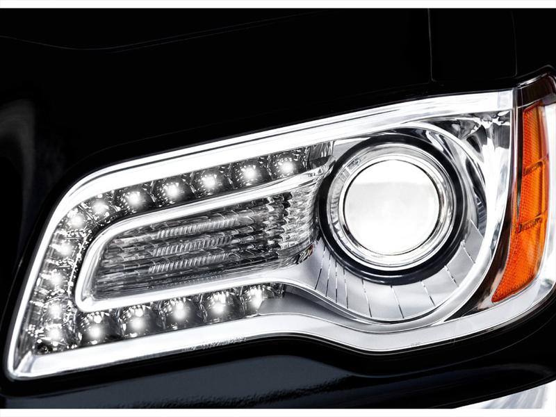 Chrysler 300 2011