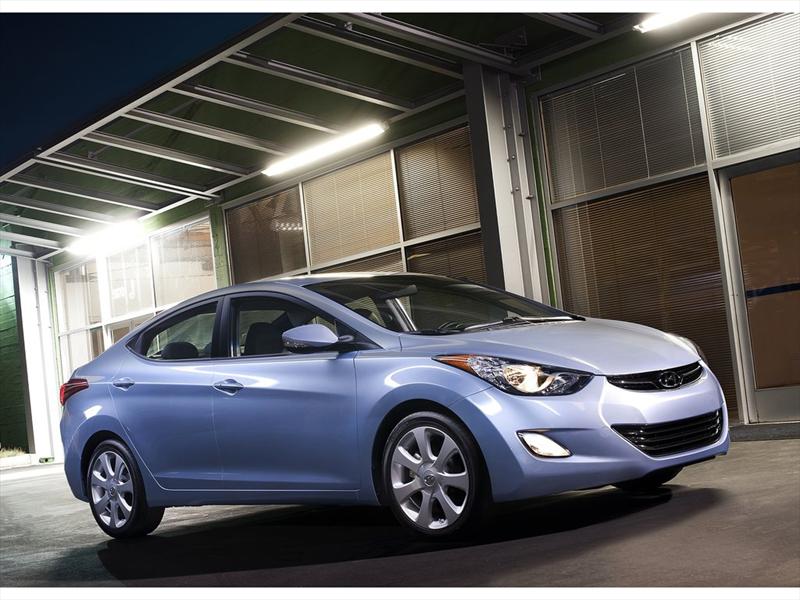 Hyundai Elantra 201