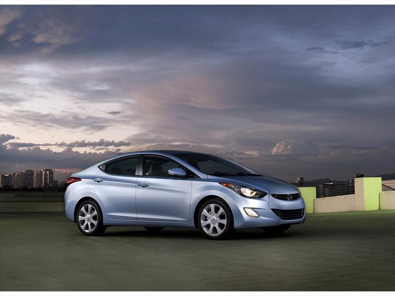 Hyundai Elantra 201