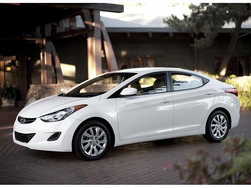 Hyundai Elantra 201