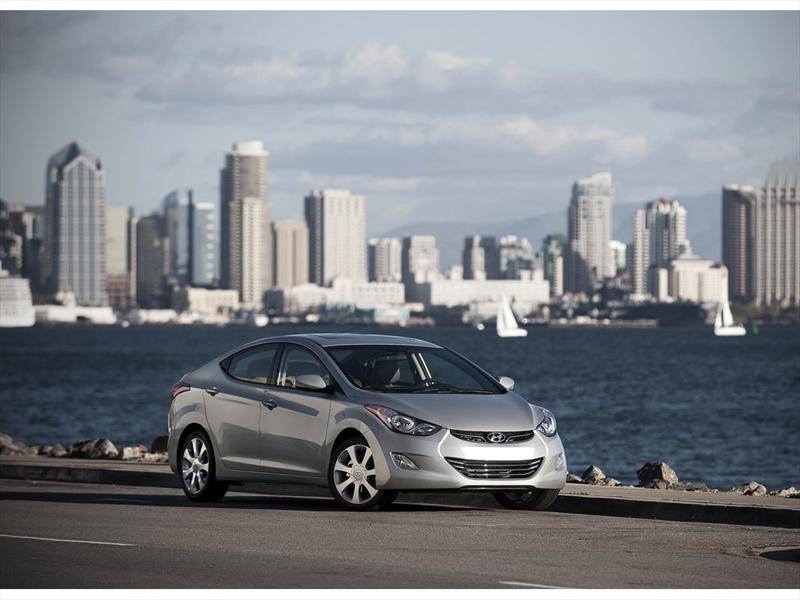Hyundai Elantra 201