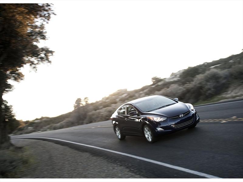 Hyundai Elantra 201