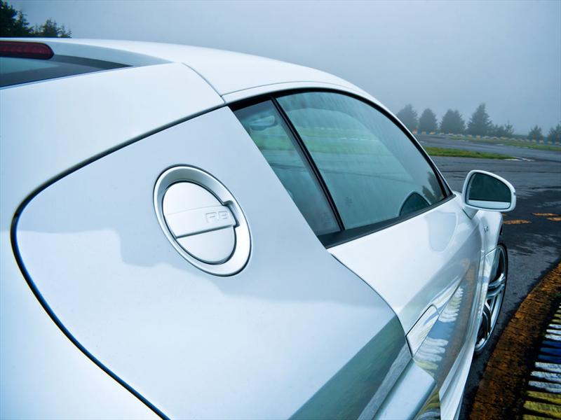 Audi R8 V10 2011