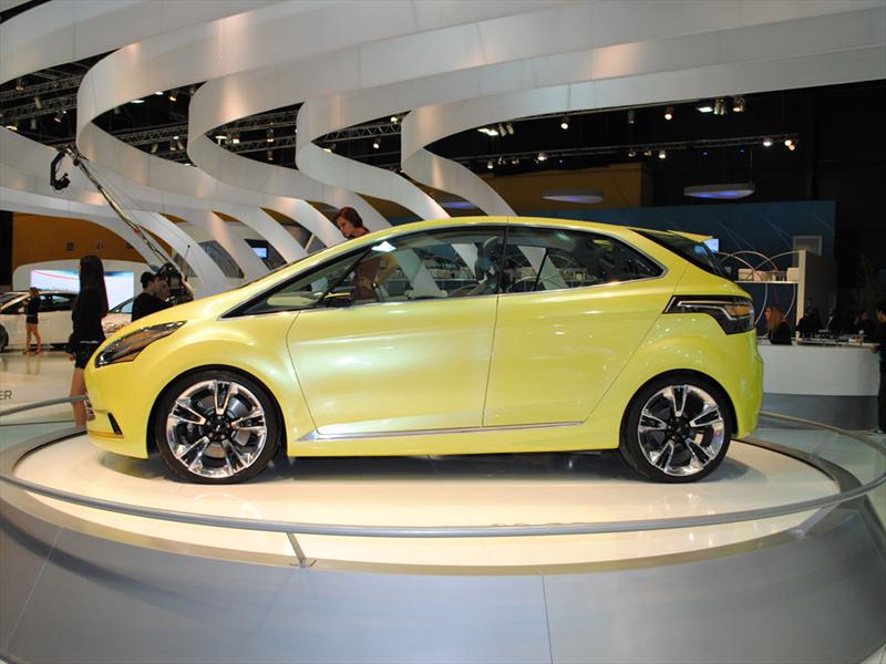 Ford Iosis Max Concept en el Salón de Buenos Aires