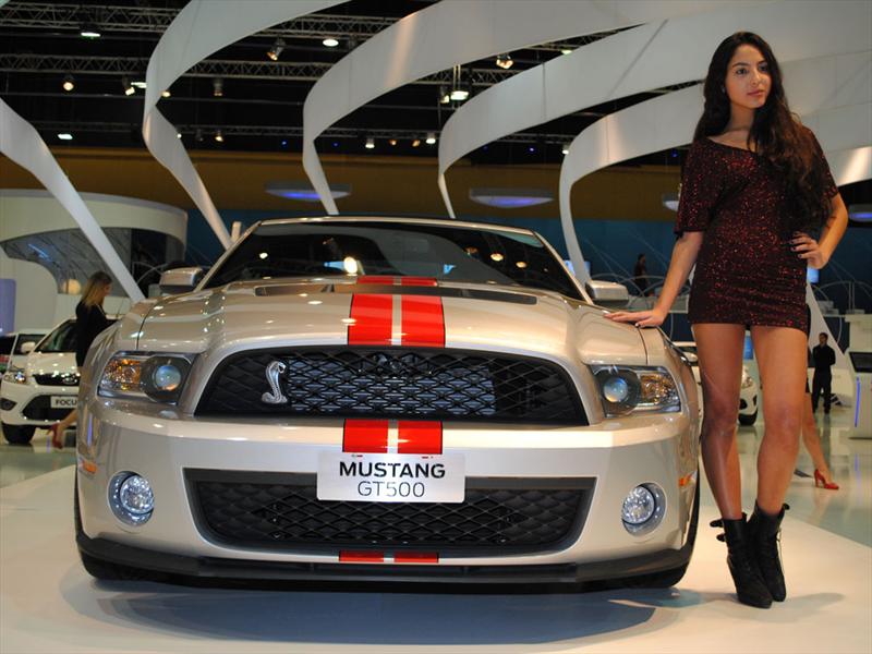 Muscle Cars en el Salpon de Buenos Aires