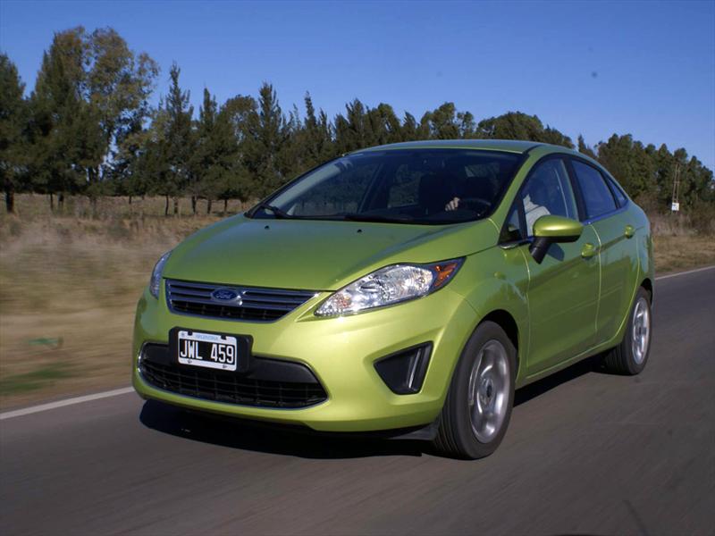 Ford Fiesta KD Sedan a prueba
