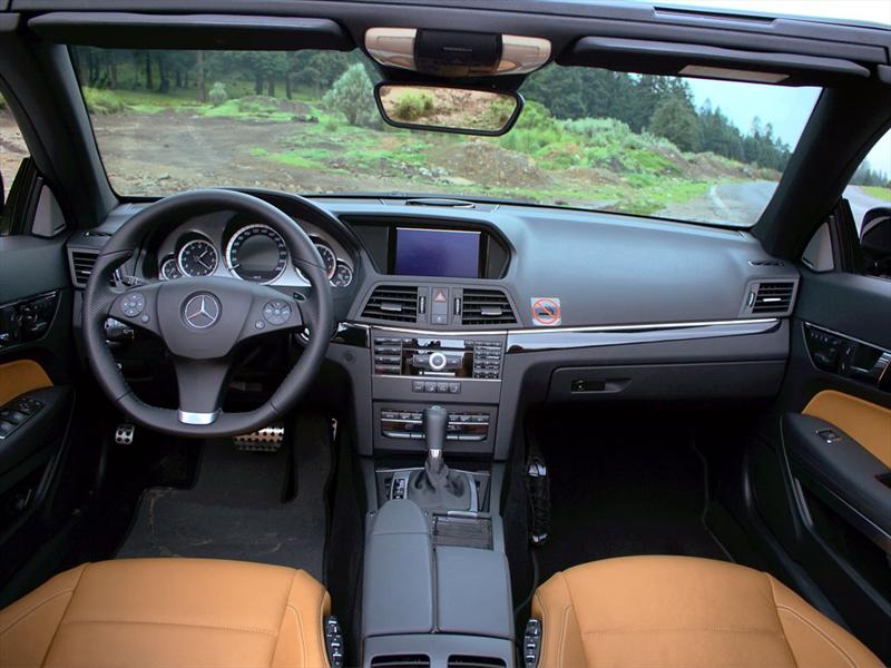 Mercedes-Benz E500 Convertible 2011