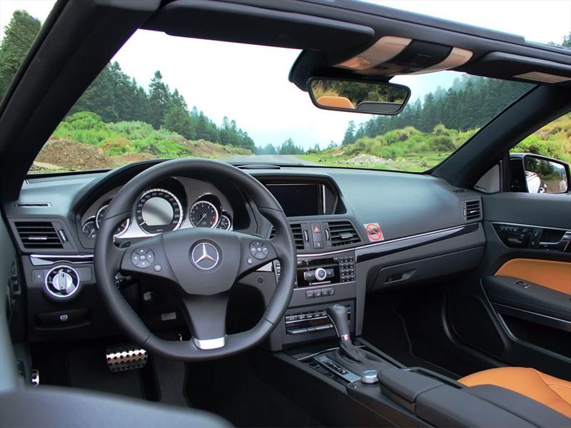 Mercedes-Benz E500 Convertible 2011