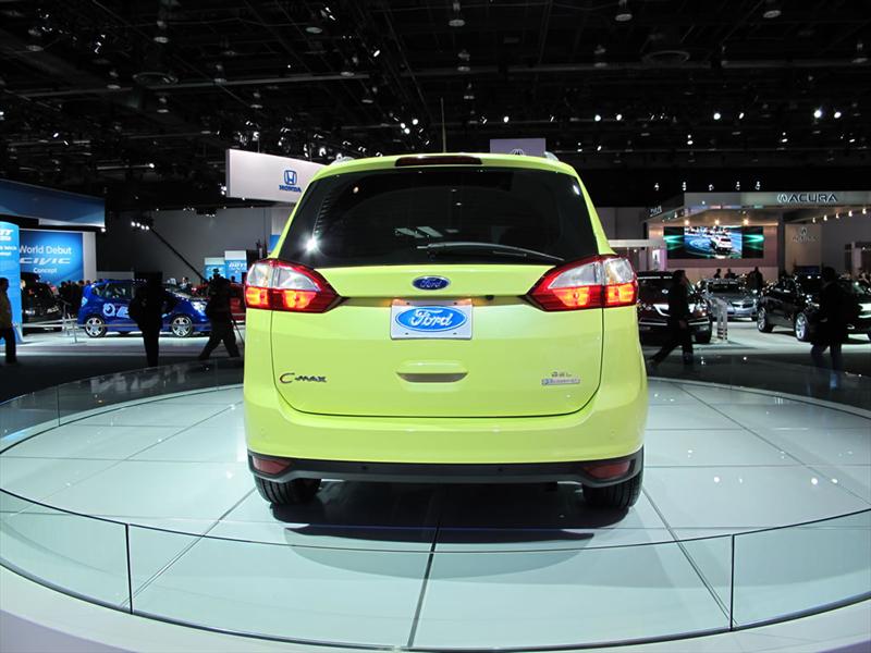 Ford Focus C-Max en el Salón de Detroit 2011