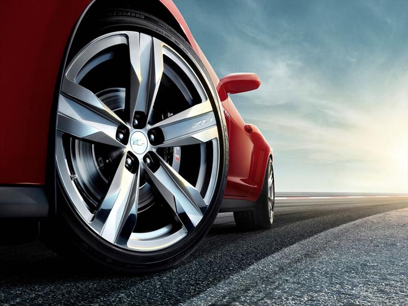 Chevrolet Camaro ZL1 2012