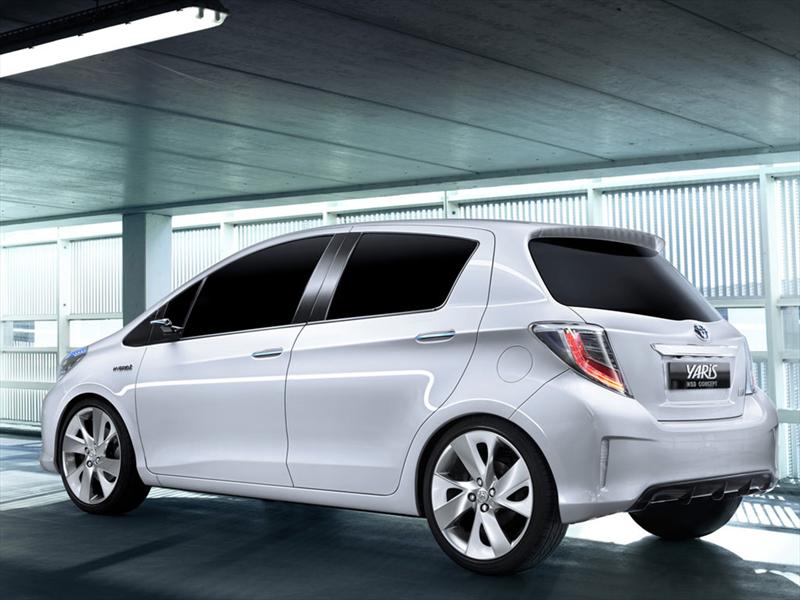 Toyota Yaris HSD Hybrid Concept