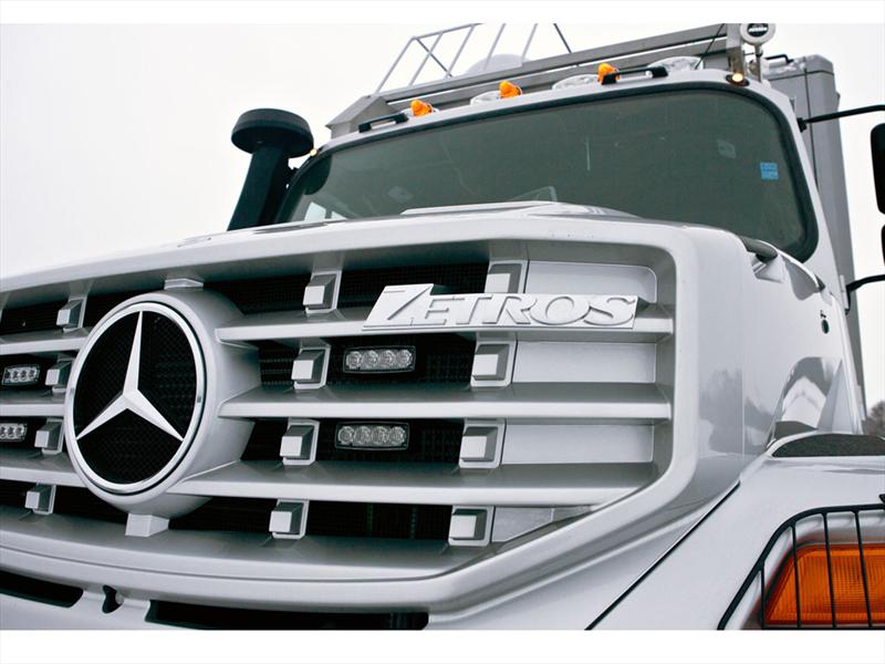 Mercedes Benz Zetros 6x6