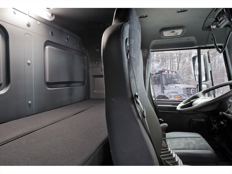 Mercedes Benz Zetros 6x6