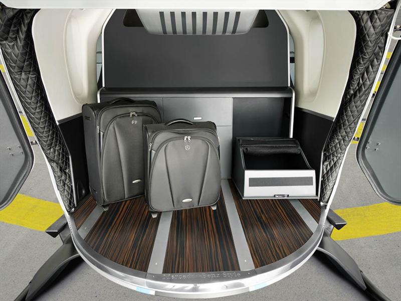 EC145 Mercedes-Benz Style