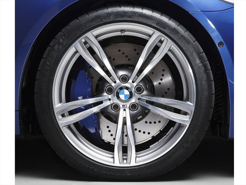 BMW M5 2012