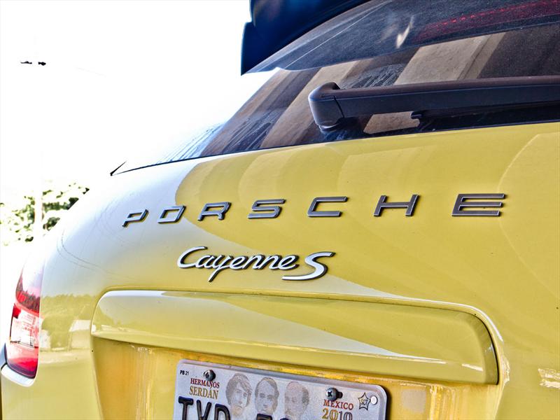 Porsche Cayenne S Hybrid 2011 prueba