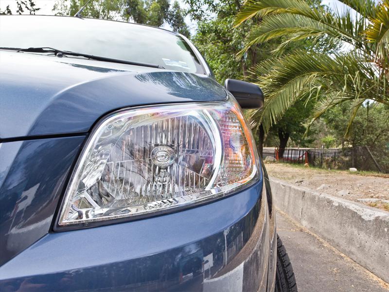 Chevrolet Aveo 2012 prueba