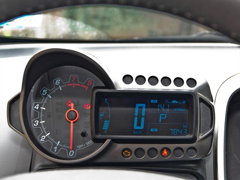 Chevrolet Sonic 2012 prueba