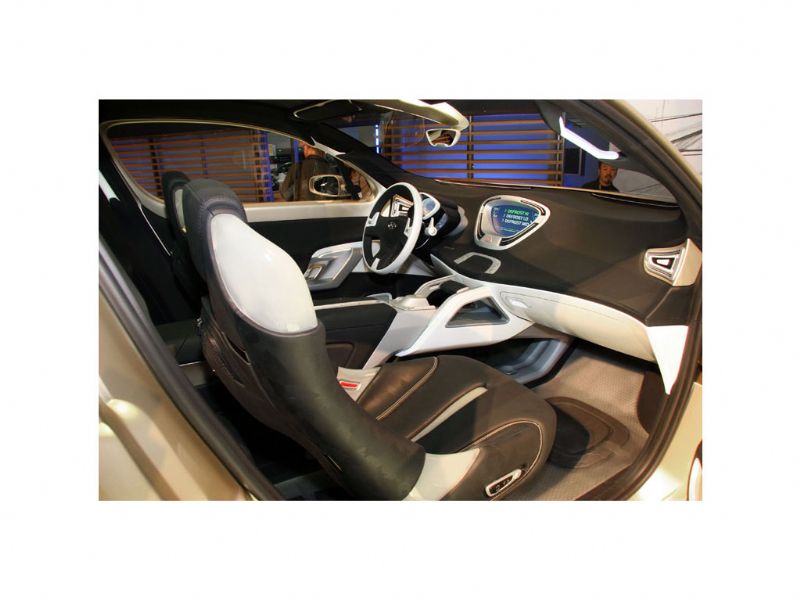 Hyundai HCD-10
