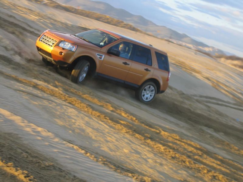 Land Rover LR2