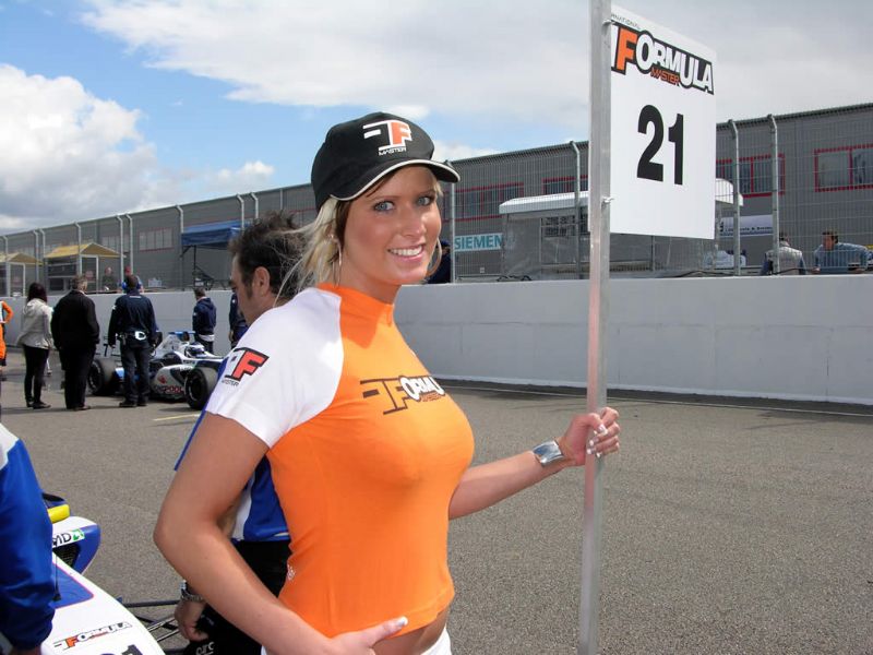 Belleza en pista WTCC