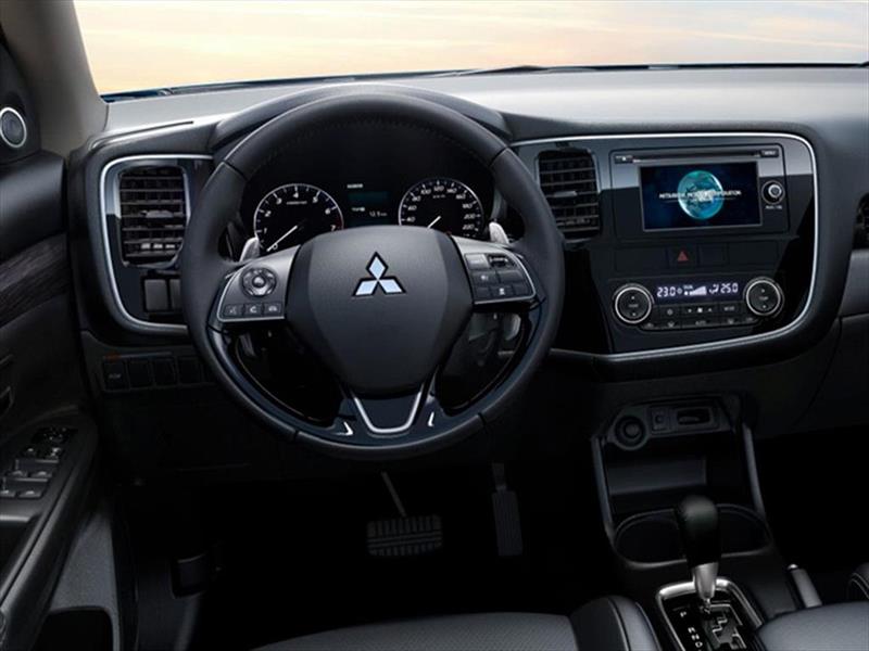 Mitsubishi Outlander se lanza en Argentina