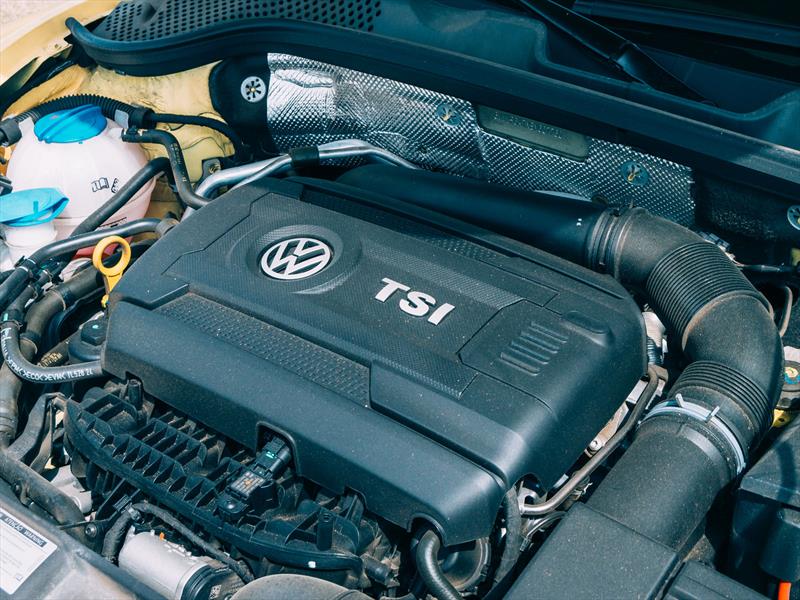 Volkswagen Beetle Turbo R 2014