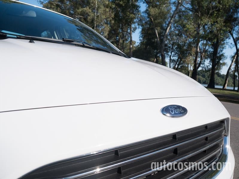 Ford Ka+ (sedán) a prueba
