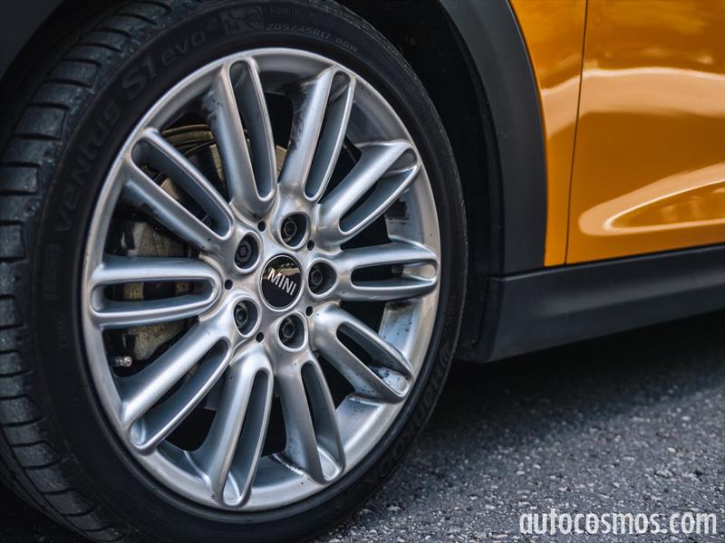 MINI Cooper S 2015