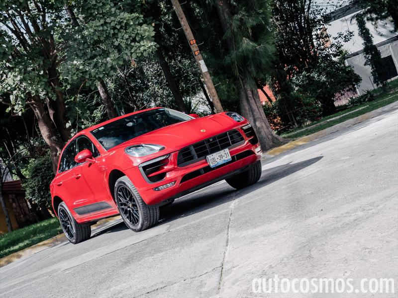 Porsche Macan GTS 2016