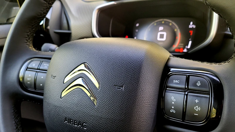 Test Drive Citroën C3 Aircross