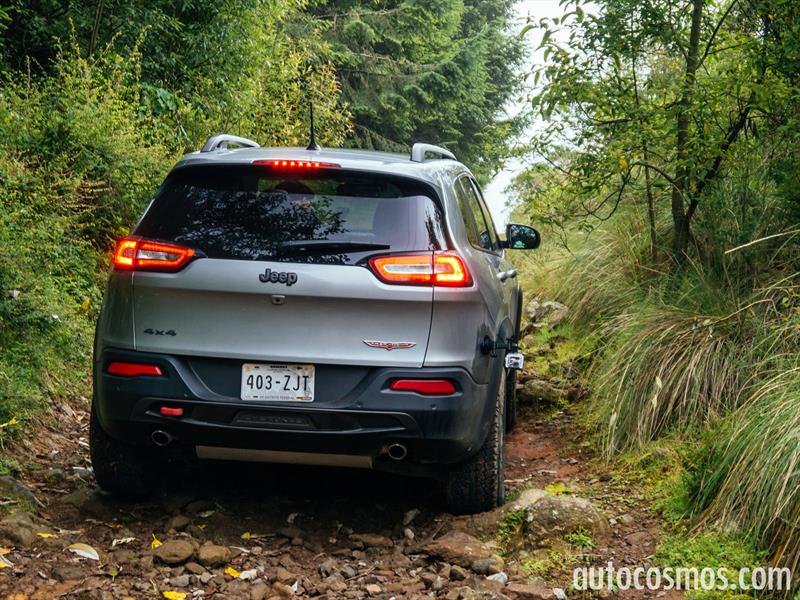 Jeep Cherokee Trailhawk 2015