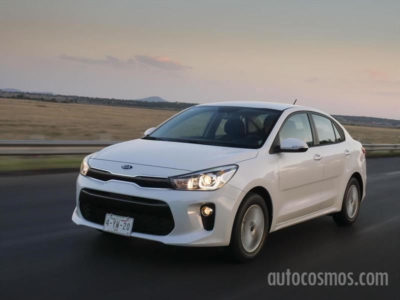 KIA Rio Sedán 2018