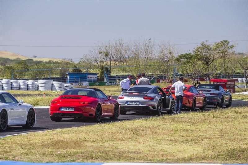 Porsche Driving Experience Guatemala 2018