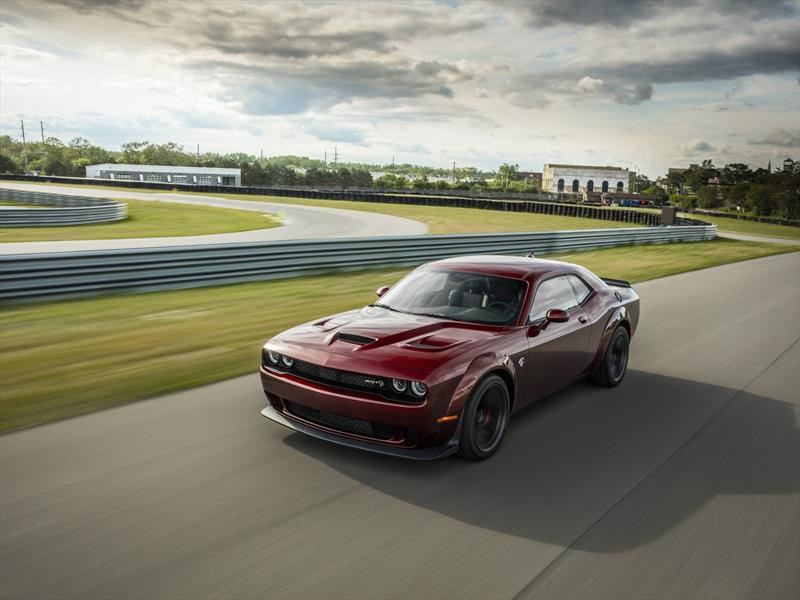 Dodge Challenger SRT Hellcat Widebody 2018