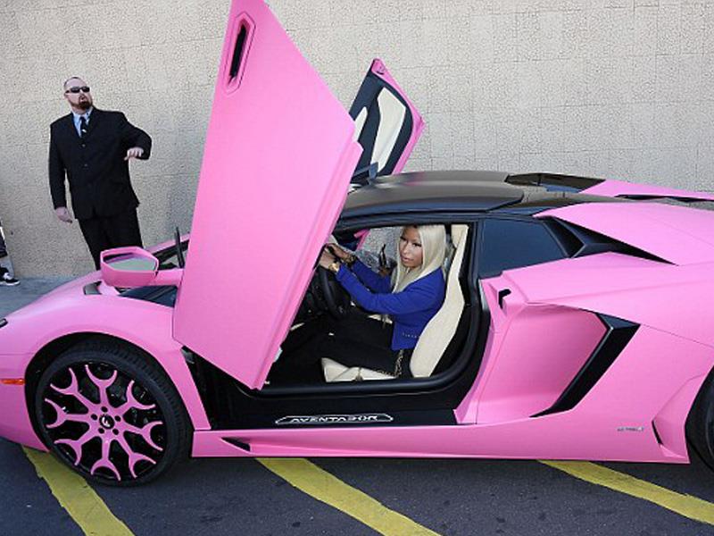 Lamborghini Aventador rosado de Nicki Minaj