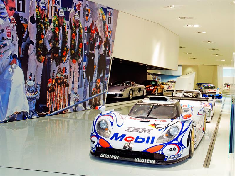 Porsche 24 Hours for Eternity Le Mans