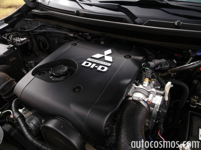 Nissan NP300 vs Toyota Hilux vs Mitsubishi L200