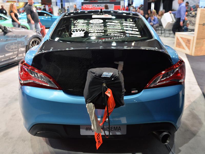 Top 10: Hyundai Genesis por Bisimoto