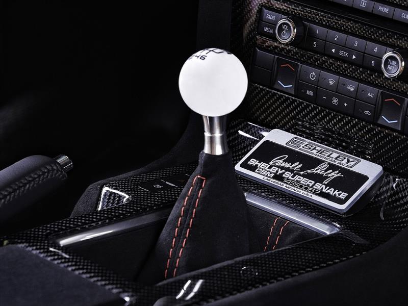 Shelby Mustang GT500 Super Snake por Vilner