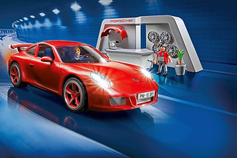Porsche 911 Carrera S con sello Playmobil