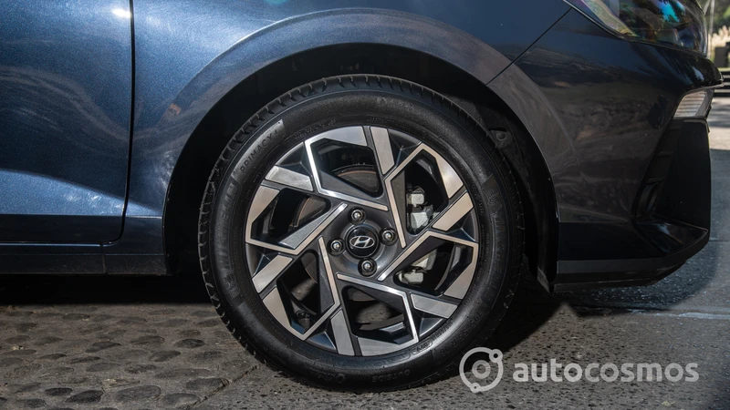 Hyundai HB20 2023 a prueba