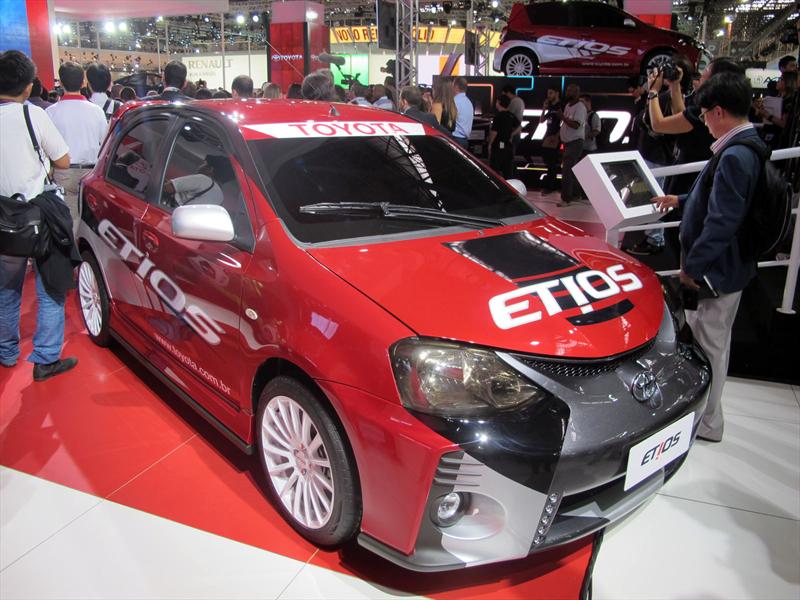 Toyota Etios debuta en el Salón de San Pablo