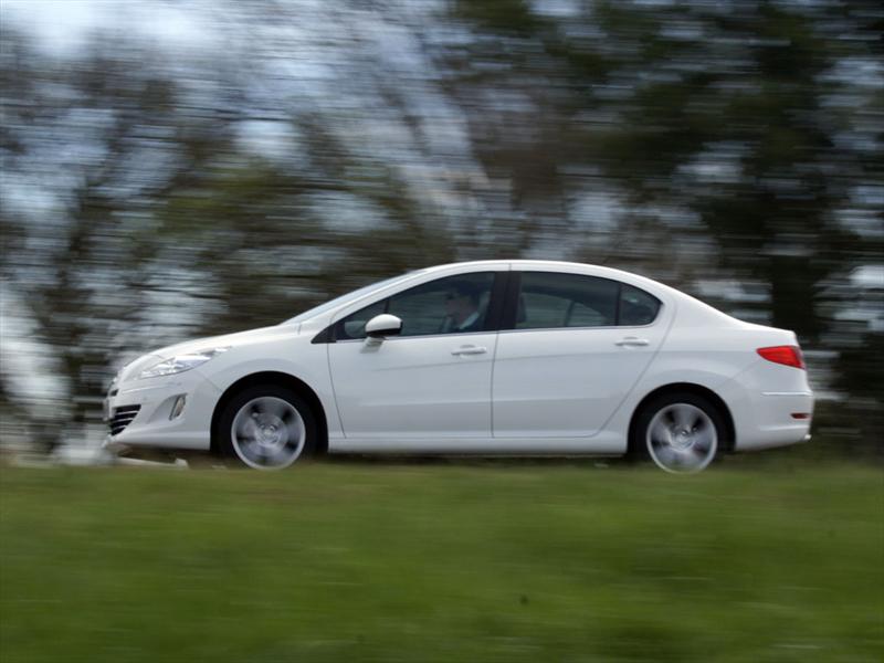 Peugeot 408 a Prueba