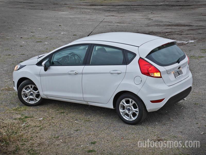 Ford Fiesta Kinetic hecho en Brasil a prueba