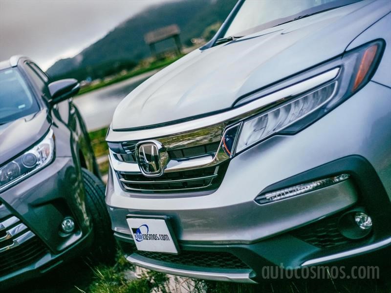 Honda Pilot 2019 VS Toyota Highlander 2018